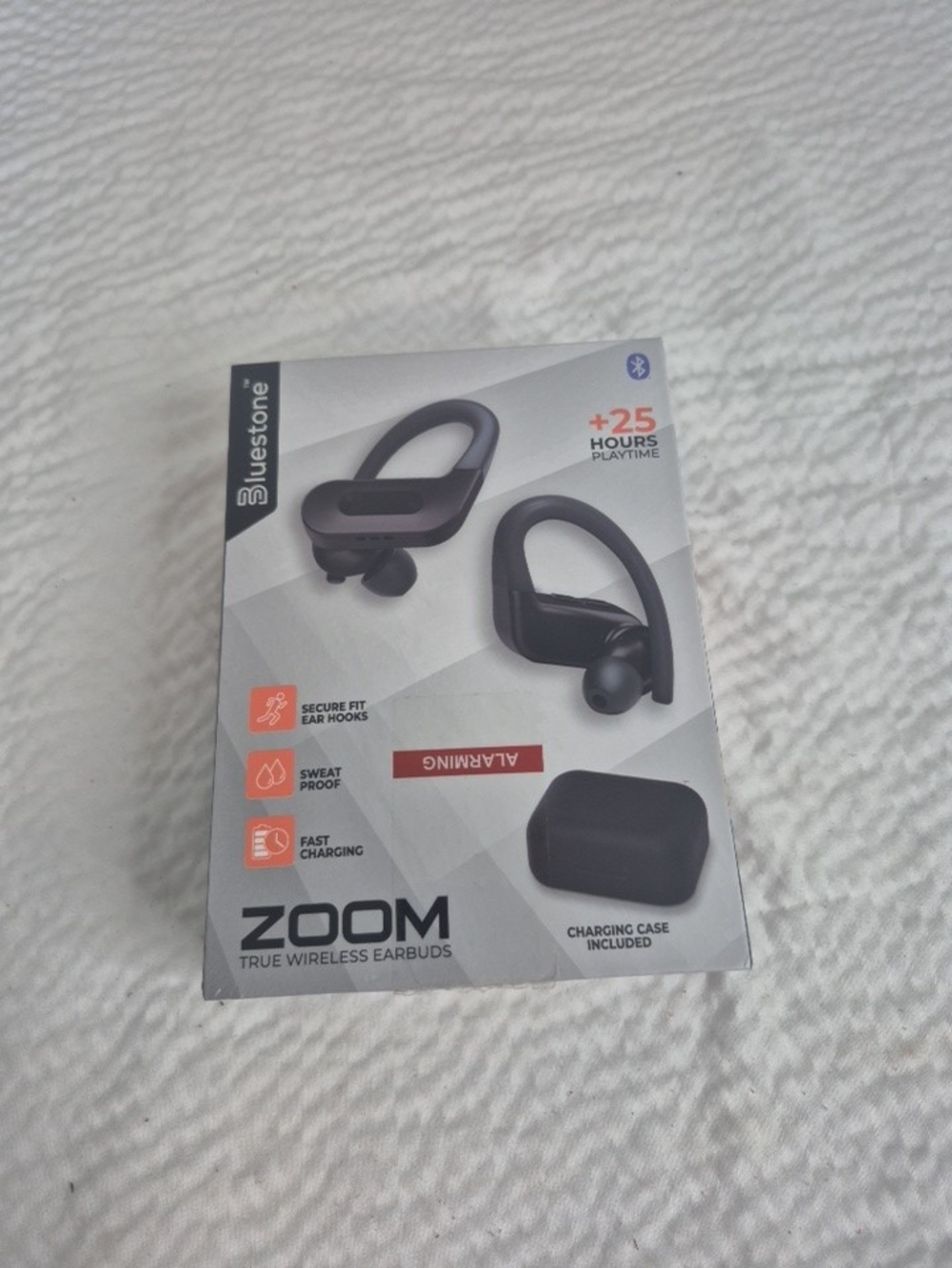 Bluestone Zoom True Wireless Earbuds With Chargin Case Brand New